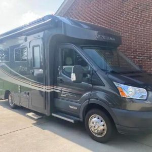 2017 Winnebago Fuse 23A