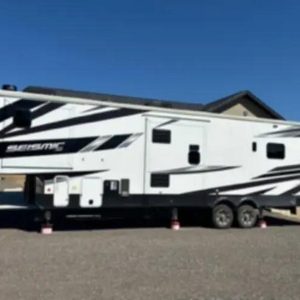 2023 Jayco SEISMIC 403