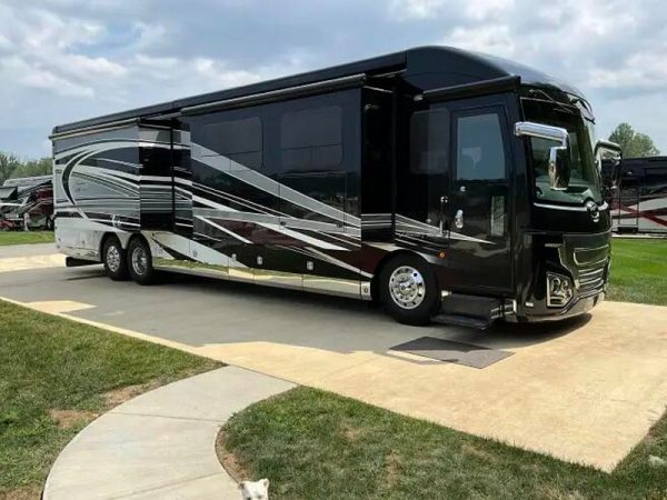 2017 American Coach AMERICAN EAGLE 45T