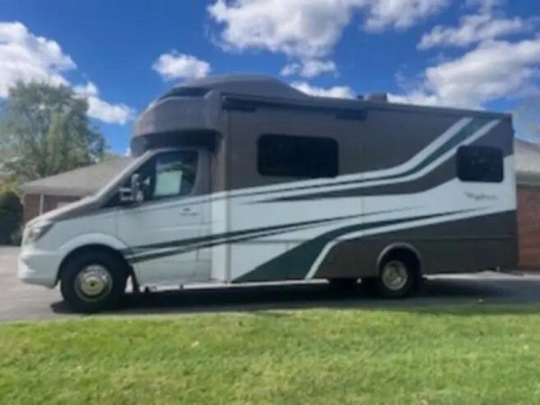 2019 Tiffin Motorhomes WAYFARER 25 QW