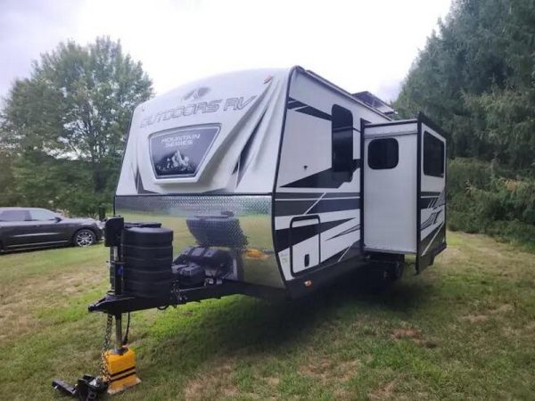 2024 Outdoors Rv Manufacturing Creek Side 19MKS