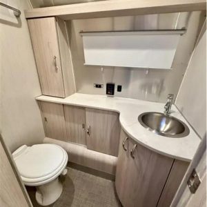 2022 Airstream Globetrotter 30RB TWIN