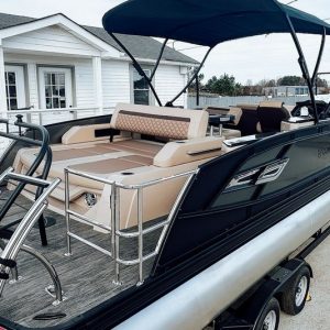 2025 Godfrey AquaPatio 25′ Flip Lounge Tritoon – 255 SFL