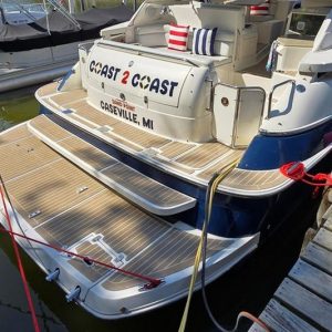 2003 Regal Commodore 4260