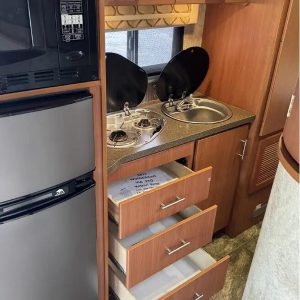 2012 Winnebago VIA 25Q