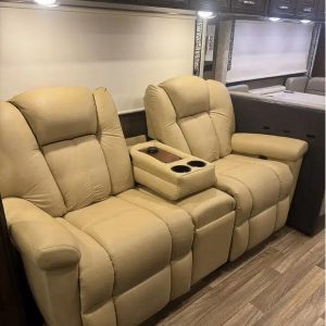 2019 Thor Motor Coach PALAZZO 36 3