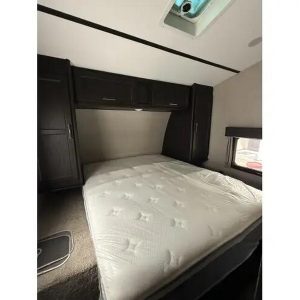 2018 Keystone IMPACT 3216