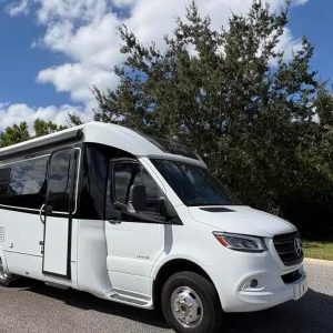 2020 Leisure Travel UNITY U 24 MB