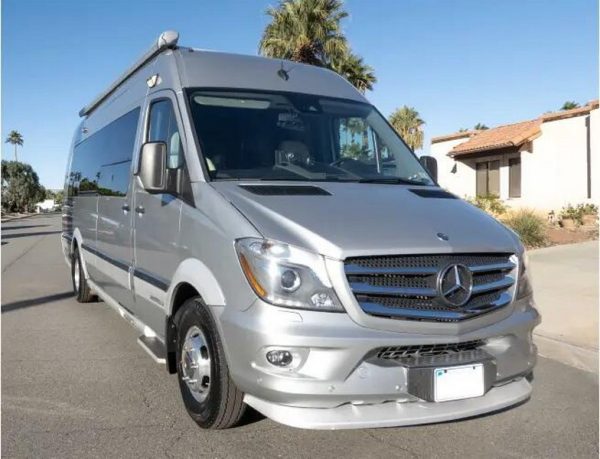 2015 Airstream GRAND TOUR EXT