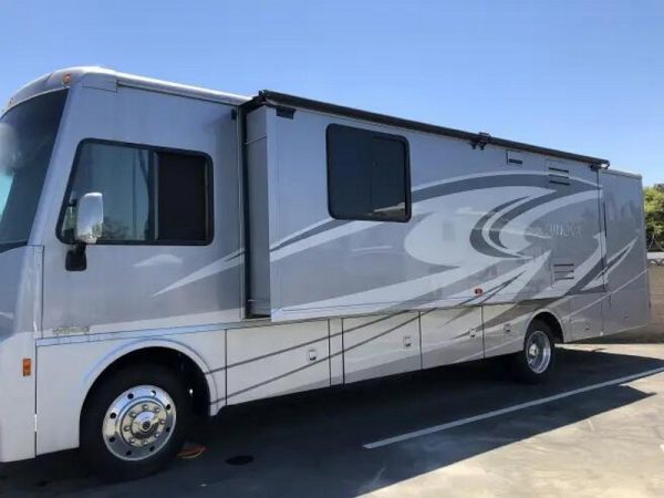 2016 Itasca Sunova 33C