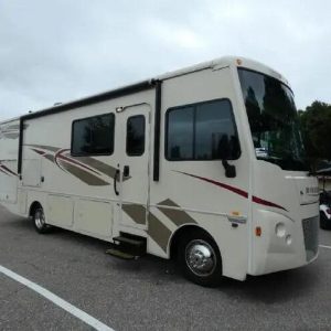 2018 Winnebago Vista 29VE
