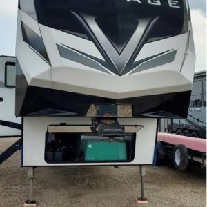 2021 Dutchmen VOLTAGE 4195