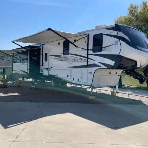 2024 Crossroads Cameo CE3961MB