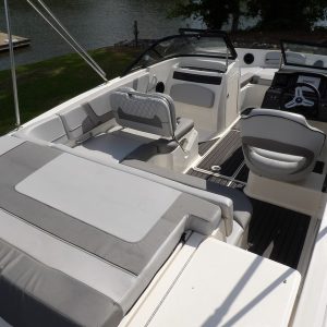2024 Bayliner VR5OB
