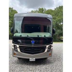 2018 Holiday Rambler NAVIGATOR® XE 36U