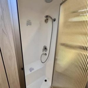 2022 Airstream Globetrotter 30RB TWIN