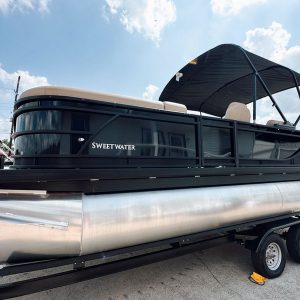 2025 Godfrey Sweetwater 22′ Flip Lounge Tritoon – 2286 SFLC