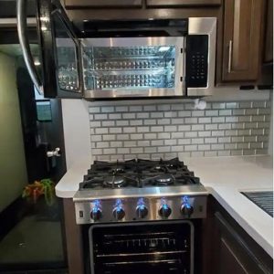 2021 Dutchmen VOLTAGE 4195