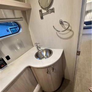 2022 Airstream Globetrotter 30RB TWIN