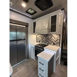 2022 Keystone Montana 3231CK