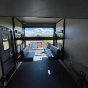 2017 Keystone Impact 351