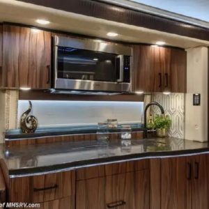 2022 Foretravel REALM PRESIDENTIAL SERIES LVB WITH SPA