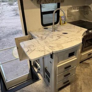 2021 Forest River SUNSEEKER 2500TS