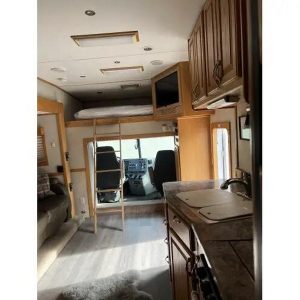 2005 Show Hauler 43 ft with RARE 12 ft. GARAGE