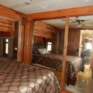 2013 Holiday Rambler Endeavor 43PDQ