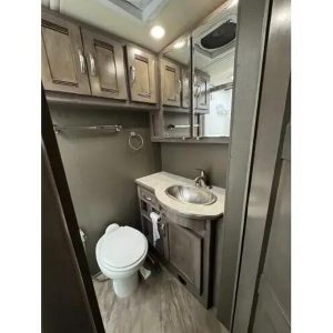 2019 Winnebago FORZA 34T