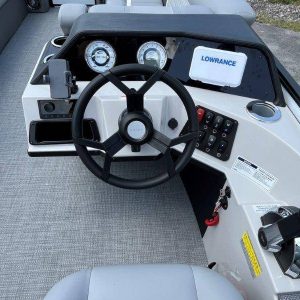 2025 Crest Classic 240 SLC