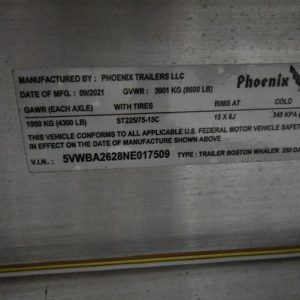 2022 Boston Whaler 250 Dauntless