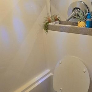 2003 Regal Commodore 4260