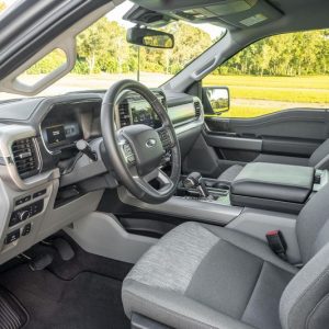 2022 Ford F-150 Lightning XLT