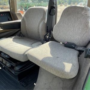 2005 JOHN DEERE 7820