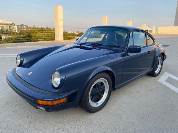 1985 Porsche 911 Carrera