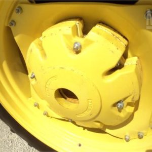 2004 John Deere 6220 Tractor