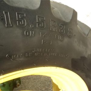 2004 John Deere 6220 Tractor