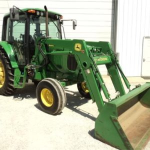 2004 John Deere 6220 Tractor