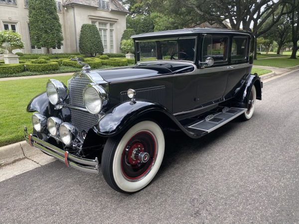 1930 Packard 733 Club Sedan
