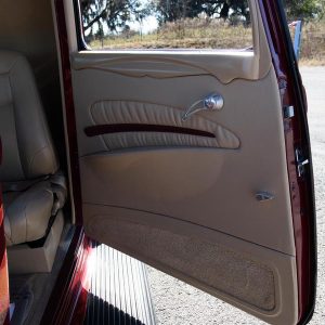 1934 Dodge Custom 5-window