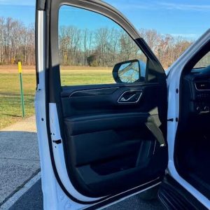 2024 Chevrolet Suburban RST 4WD