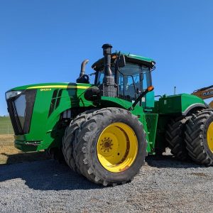2015 JOHN DEERE Tractors 9420R