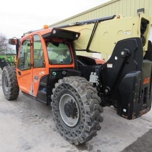 2017 JLG Telehandler 1055