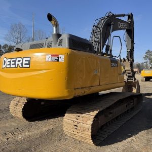 2019 DEERE Excavators 250G LC