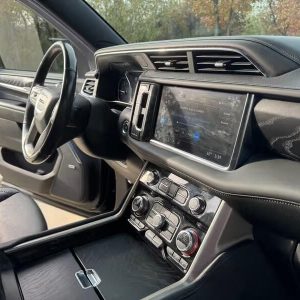 2021 Yukon Denali Black Exterior