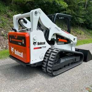 2019 BOBCAT Skid Steers T740