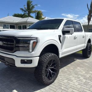 2025 Ford F-150 Lariat 5.0L