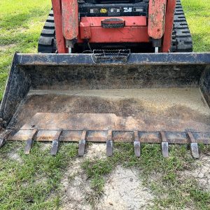 2013 KUBOTA Skid Steers SVL90-2