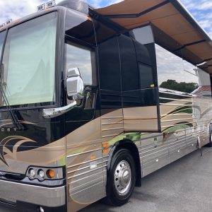 2008 Prevost Parliament XLII Double Slide